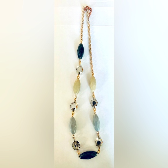 Long necklace gray & cream color large acrylic beadings on bronze tone chain - Picture 2 of 11